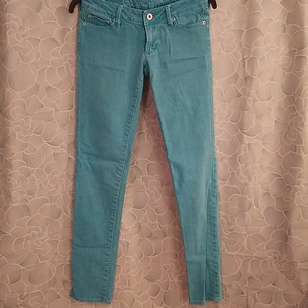 Blue/turquoise skinny jeans